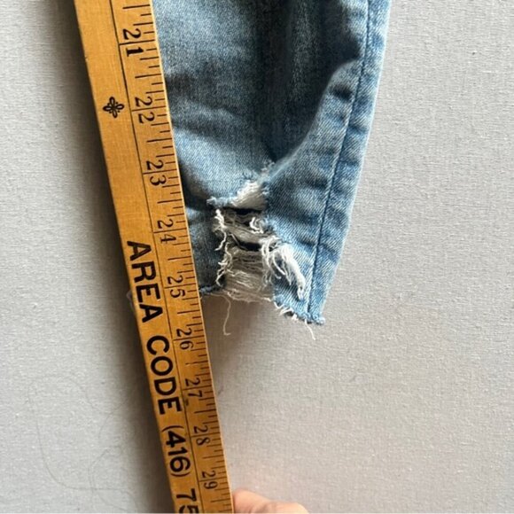 American Eagle Outfitters High Rise Jegging distressed frayed skinny jeans Sz 0 - Picture 13 of 13